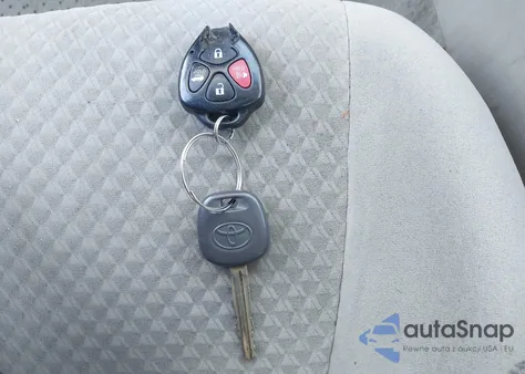 2008 Toyota Camry Le z USA, uszkodzony, nr VIN 4T1BE46K28U742829